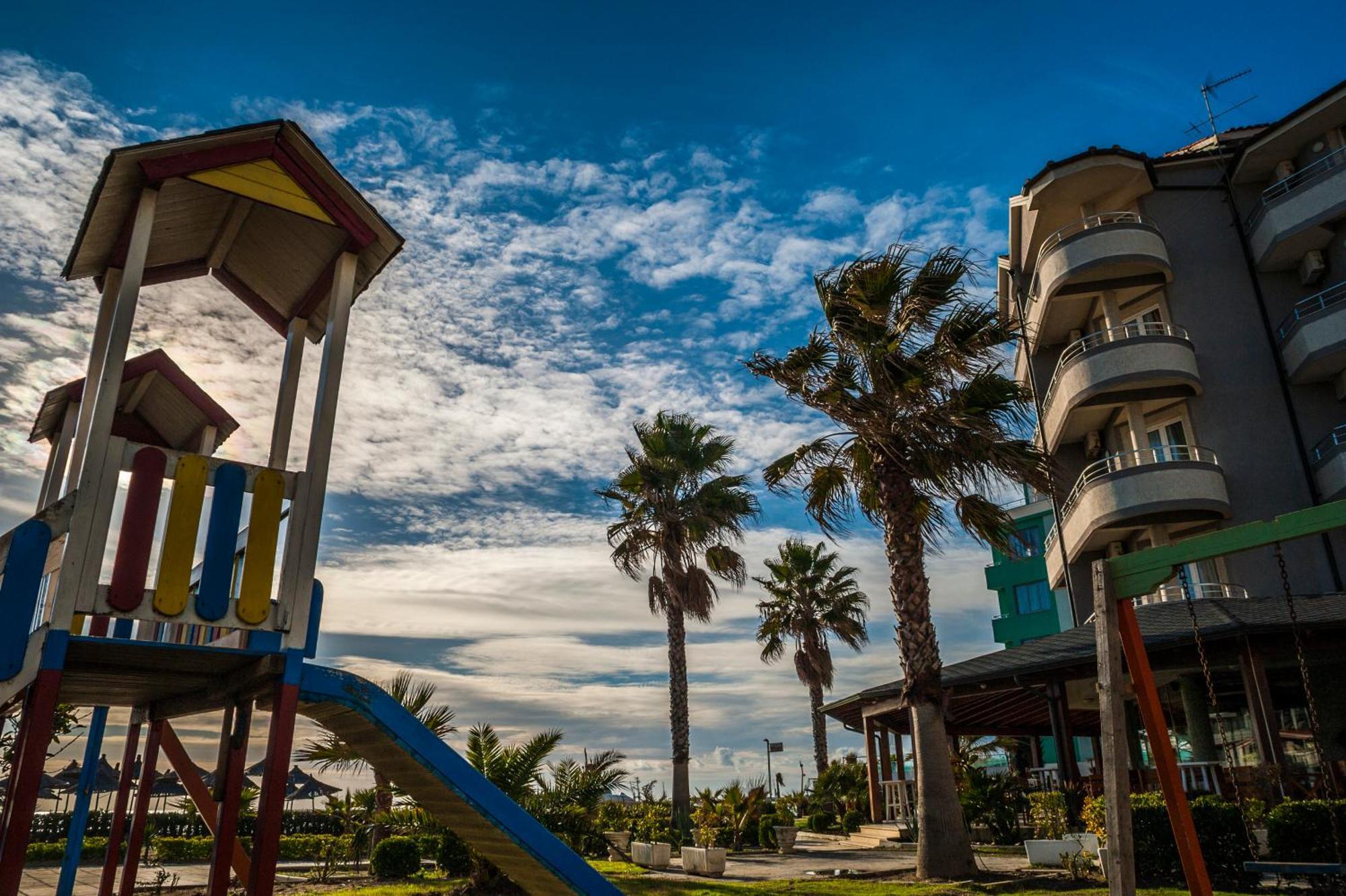 Vila Verde Beach Hotel Hotell