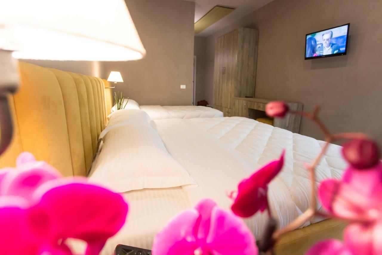 Vila Verde Beach Hotel 4* Durrës